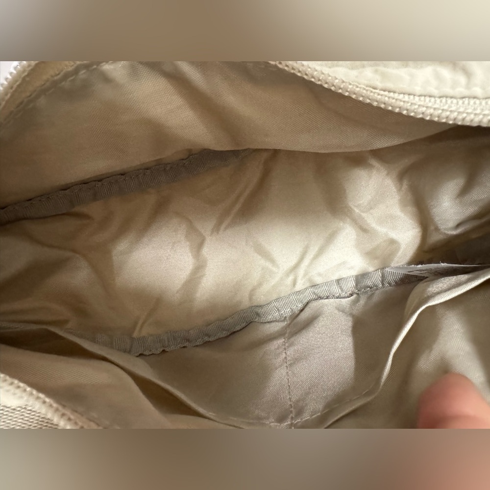 Bag Lot - Picture 14 of 15